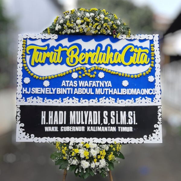 Karangan Bunga Duka [lokasi]